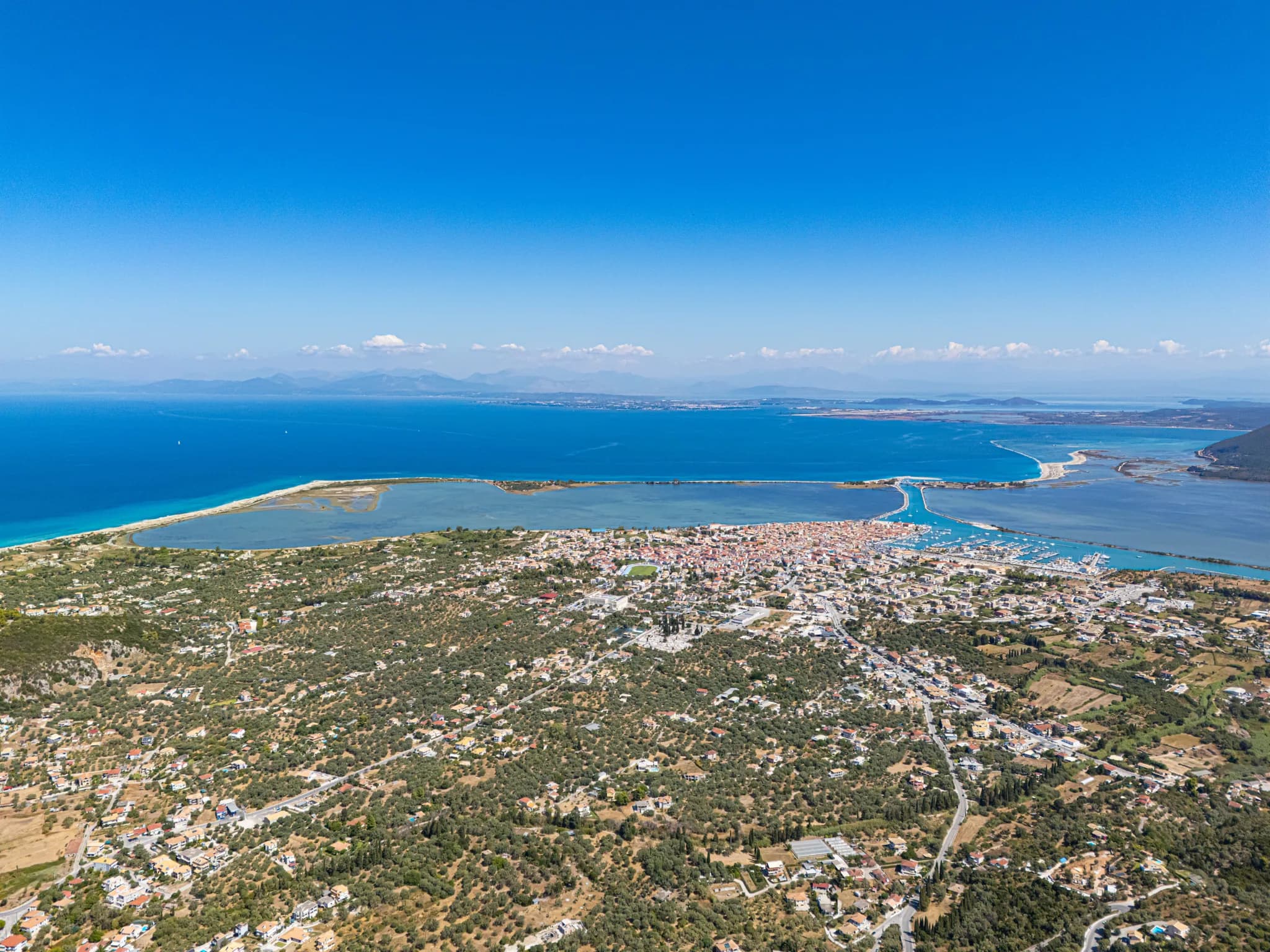 Lefkada letovanje 2026: vodič za plaže, smeštaj, putovanje i savete